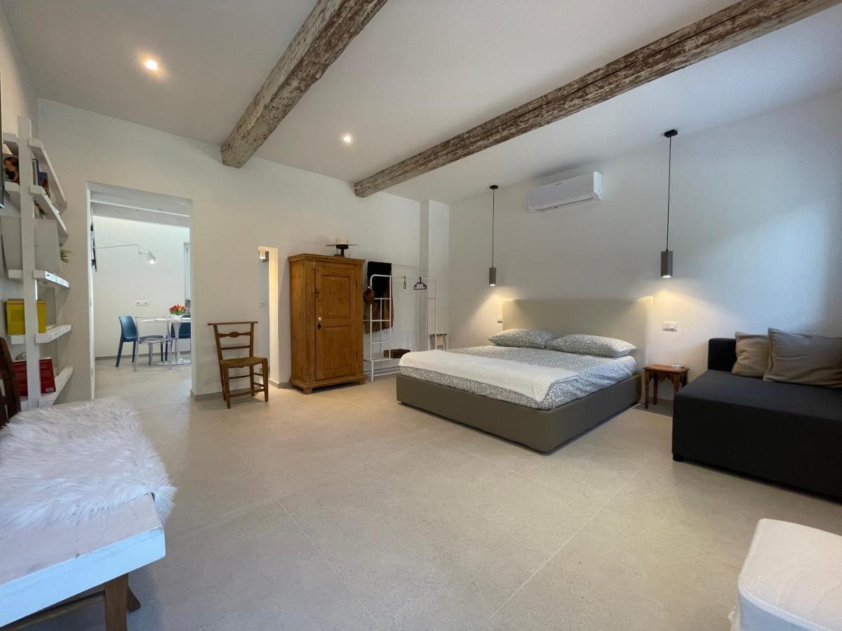 Apartamento Due Di Tutto Ferrara Exterior foto
