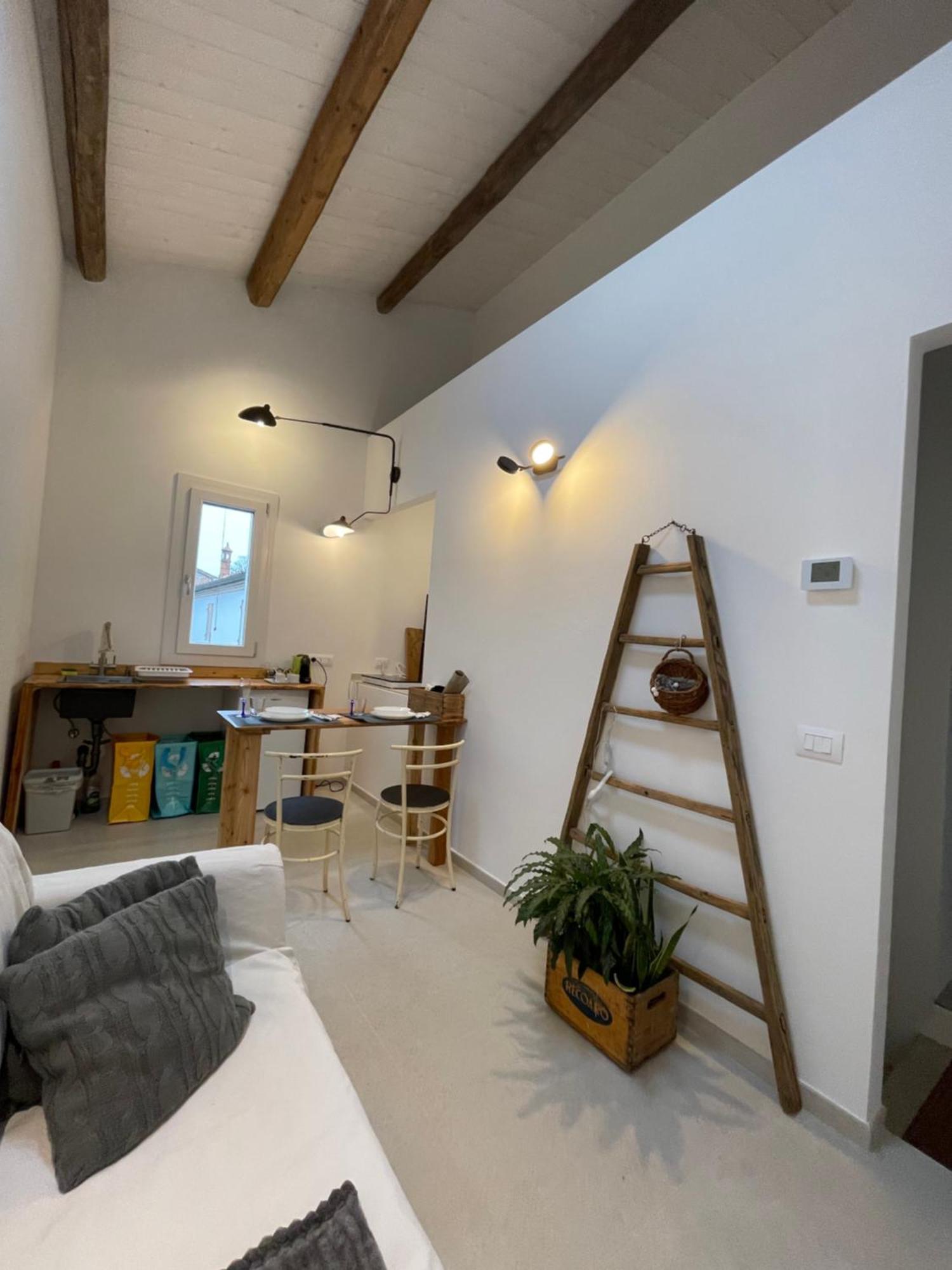 Apartamento Due Di Tutto Ferrara Exterior foto
