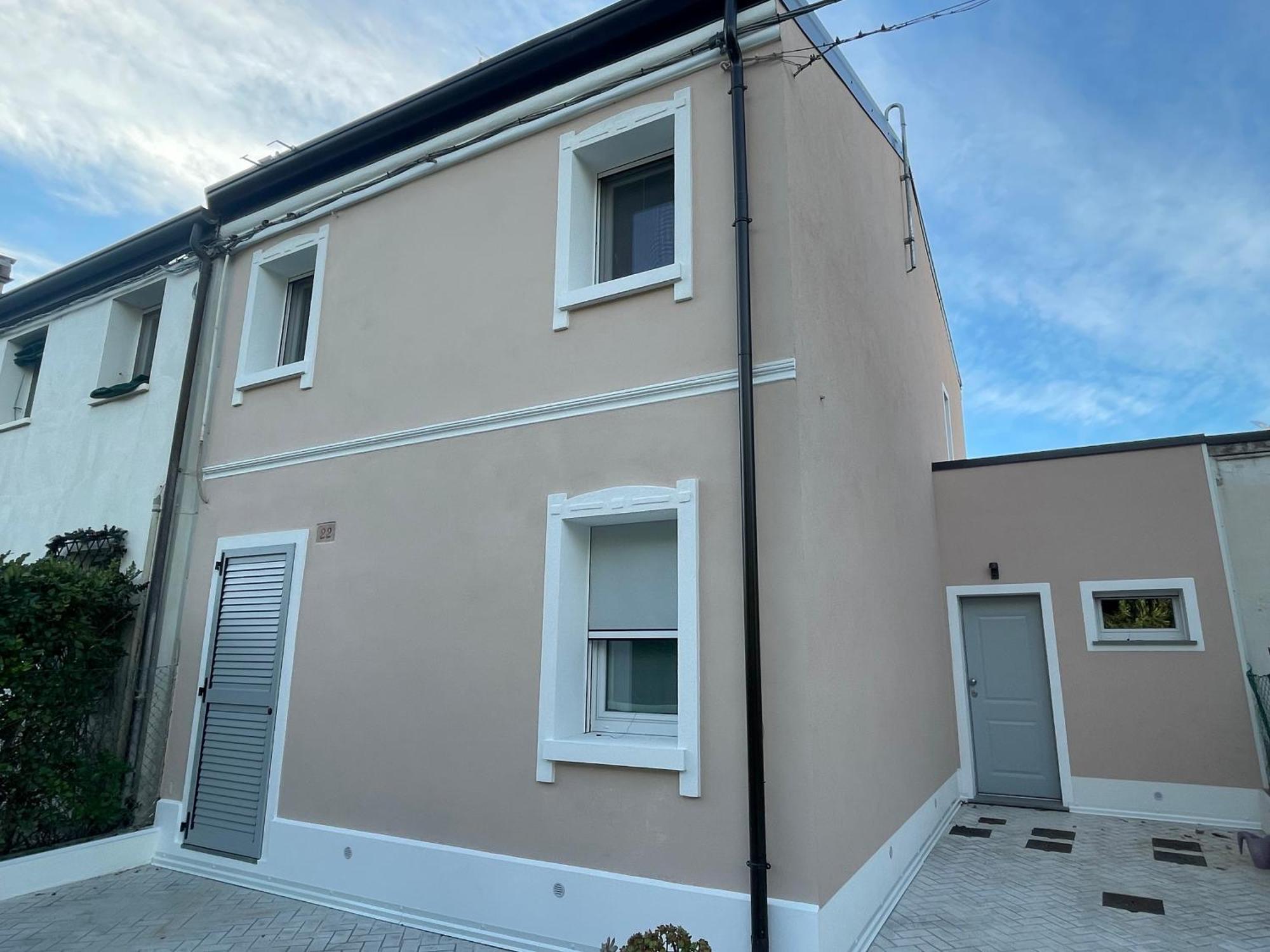 Apartamento Due Di Tutto Ferrara Exterior foto