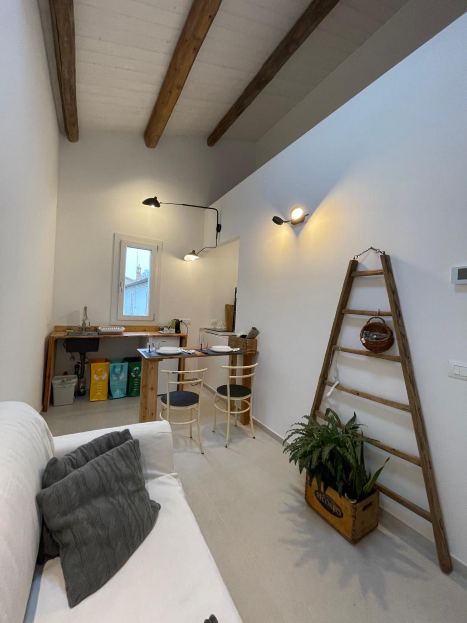 Apartamento Due Di Tutto Ferrara Exterior foto